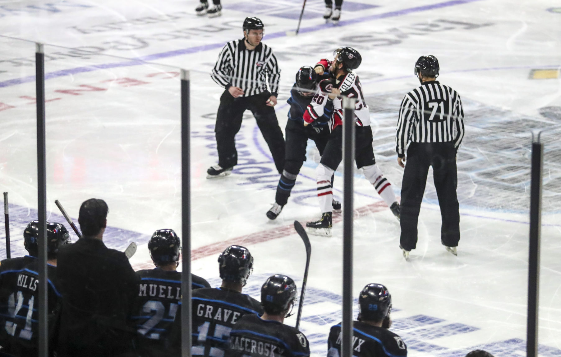 021819-qct-spt-storm-hockey-023